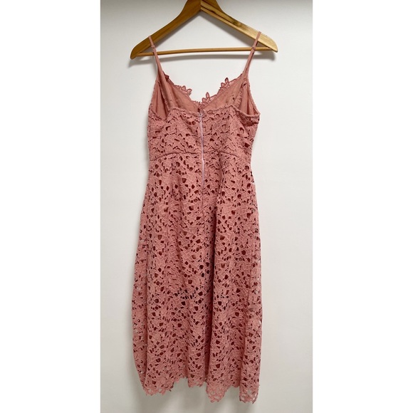 Astr The Label Lace A-Line Midi Dress - Picture 5 of 6